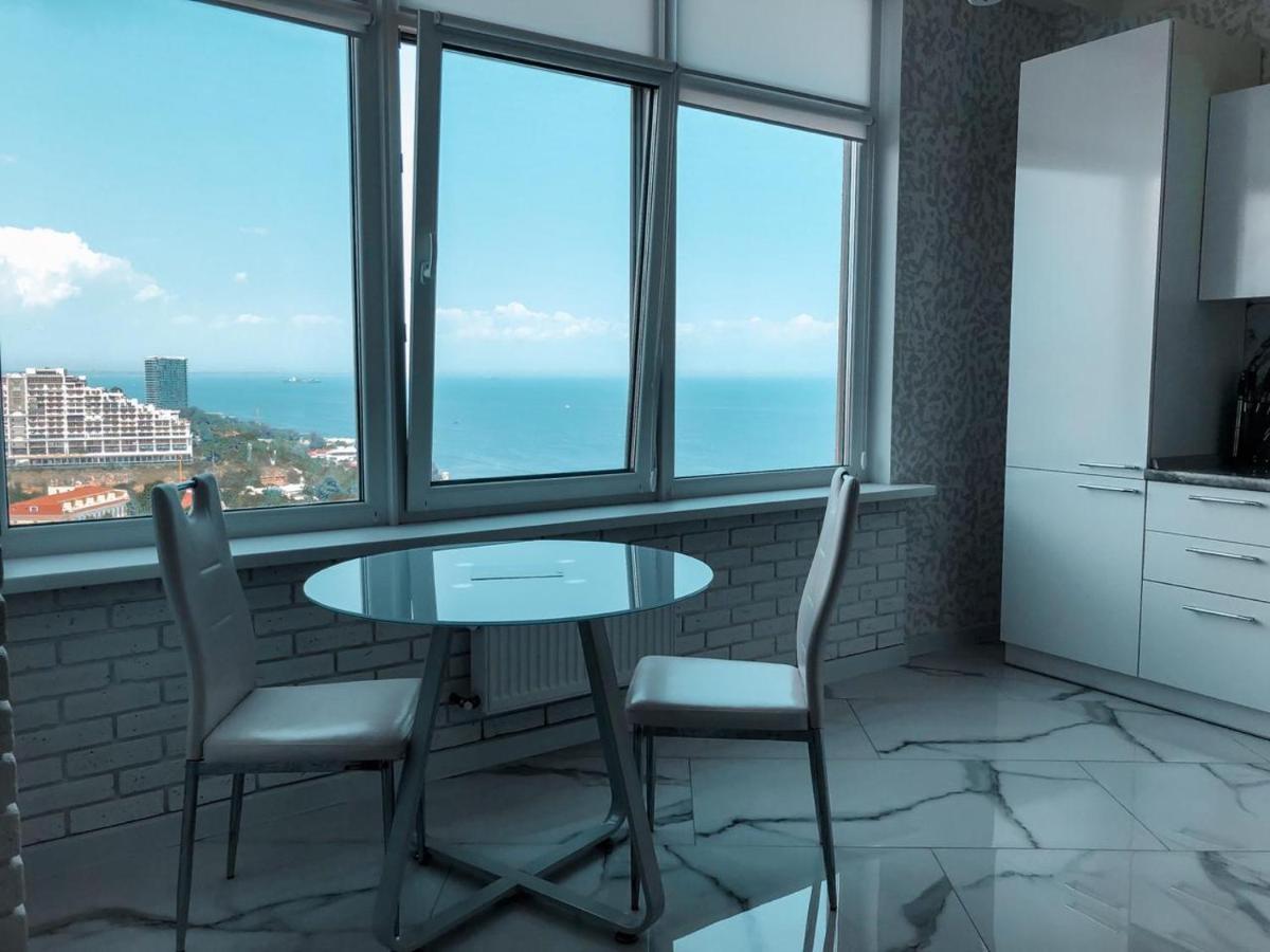 M&P Vip Appartments In Arkadia Odessa Exterior foto
