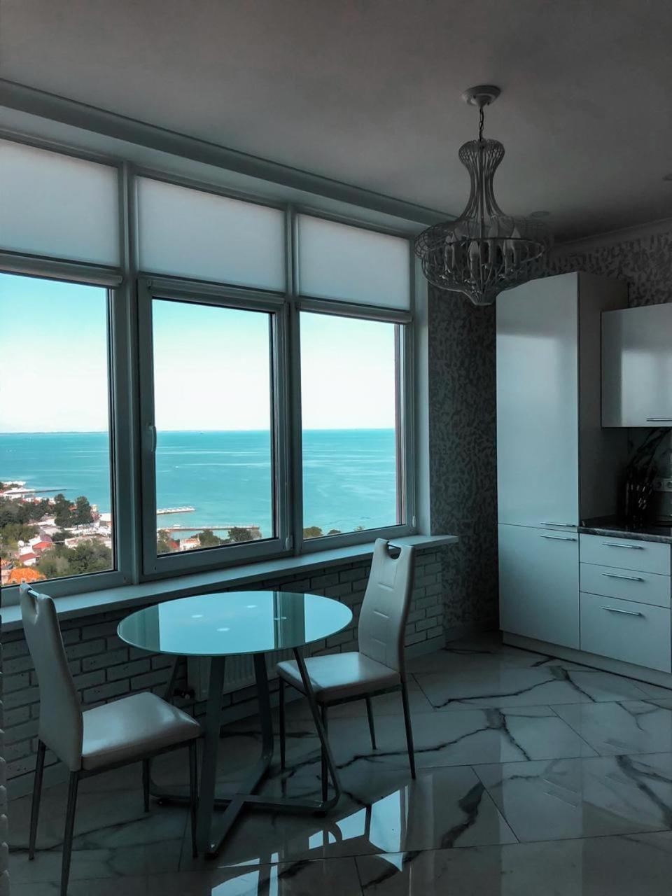 M&P Vip Appartments In Arkadia Odessa Zimmer foto
